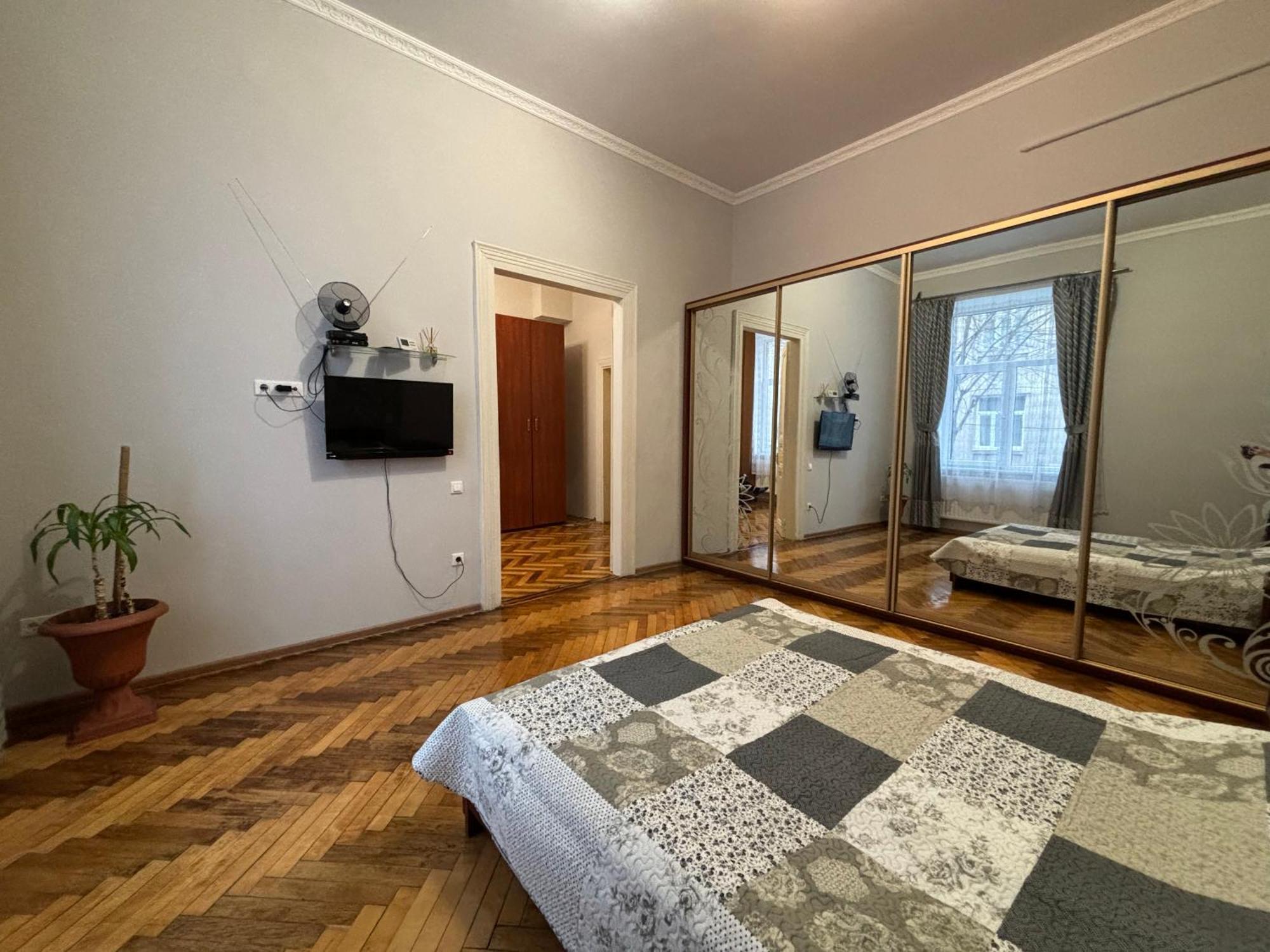 айстра Daire Lviv
